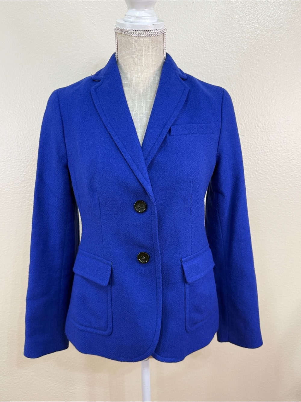 Talbots Women's Blue Wool Blend Blazer Size 2 Classic Career Fitted